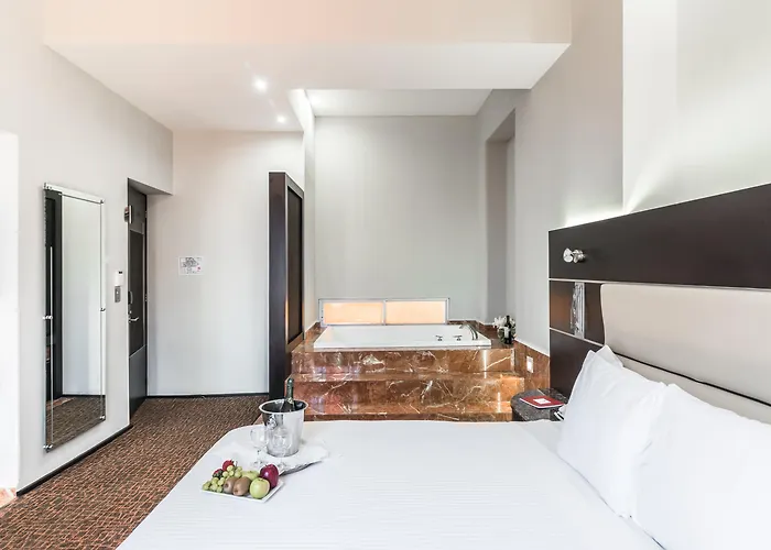 Exe Cities Reforma 4*